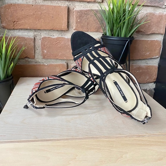 Zara Strappy Sandals - Picture 6 of 7